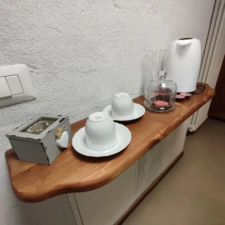 Locanda Della Via Inn *
